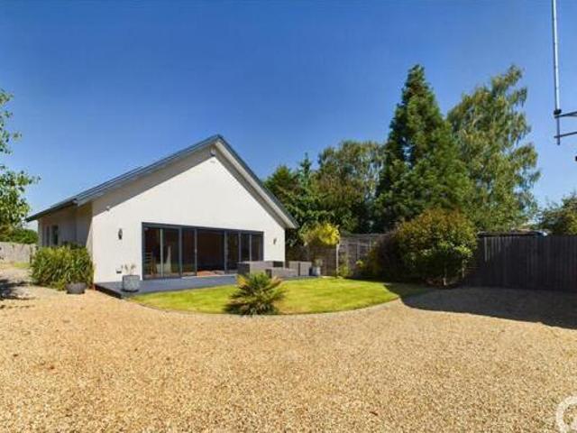 House for sale in Northampton, Northamptonshire