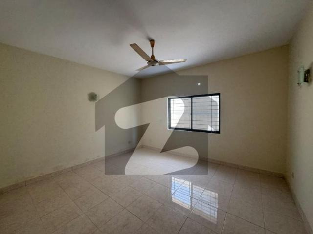 House for sale in 6 ڈی ایچ اے فیز, کراچی ڈویژن