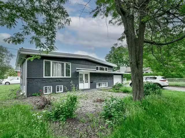 House for sale in Vaudreuil-dorion, Quebec