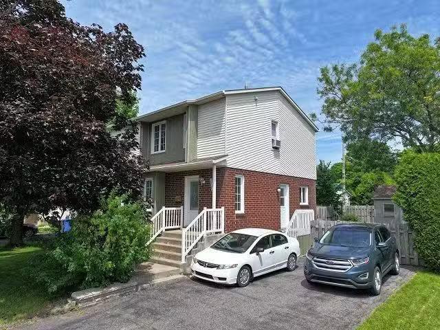 House for sale in Mcmasterville, Quebec