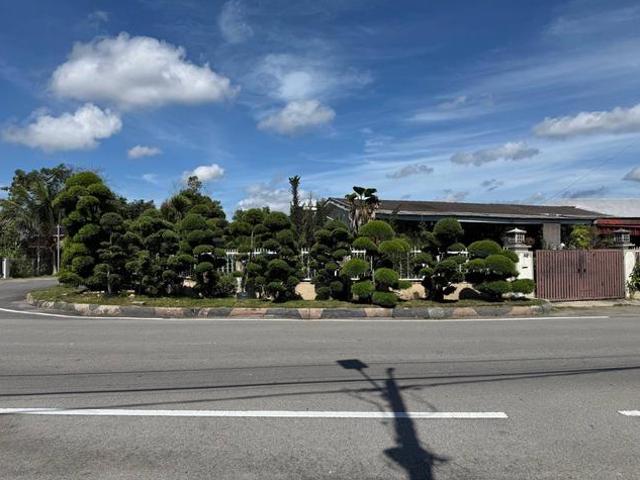 Bungalow for sale in Banting, Selangor