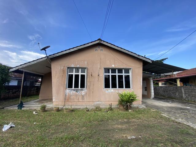 Bungalow for rent in Kota Bahru