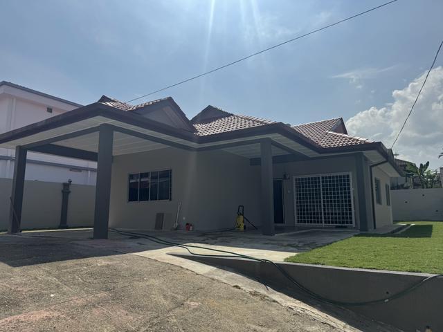 Bungalow for rent in Selayang, Selangor