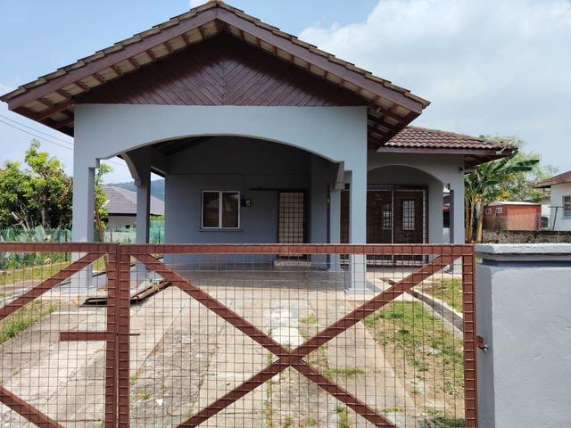 Bungalow for rent in Sendayan Village, Negeri Sembilan