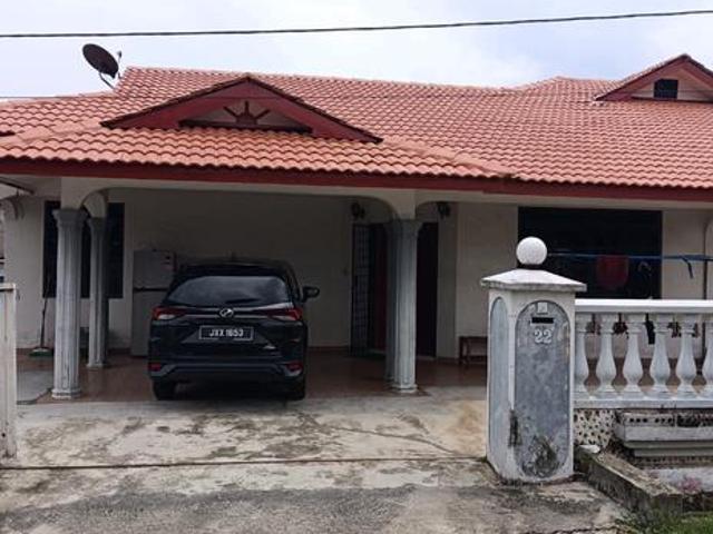 Bungalow for rent in Johore Bahru, Johor