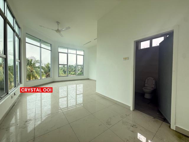 Bungalow for sale in Wellesley, Penang