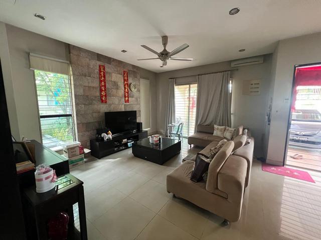 Bungalow for sale in Wellesley, Penang