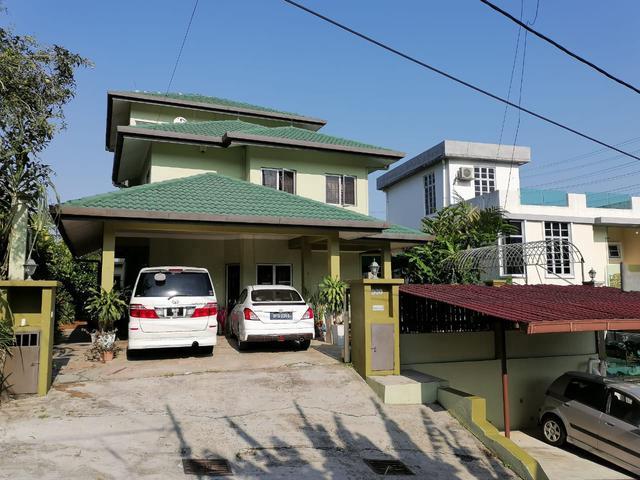 Bungalow for rent in Langat, Selangor