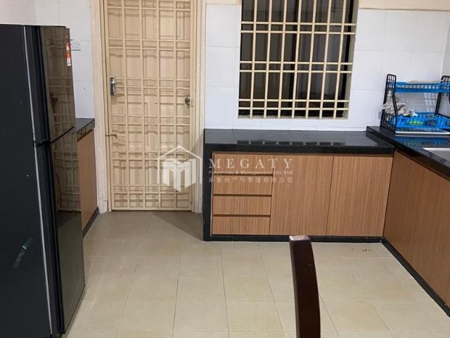 House for rent in Taman Ungku, Johor Bahru