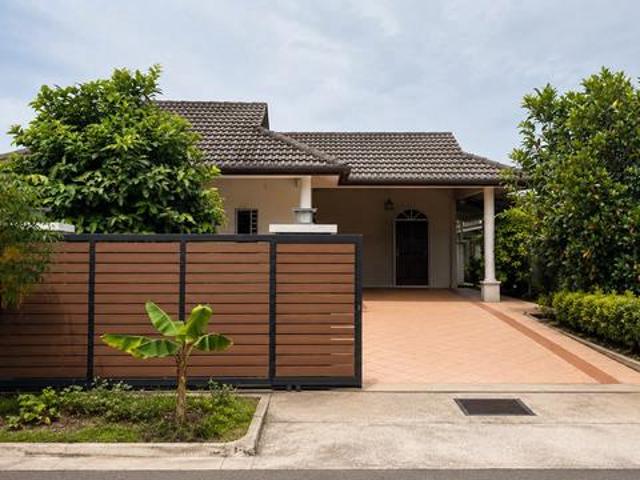 Bungalow for sale in Selangor