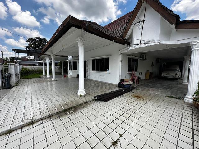 Bungalow for sale in Selayang, Selangor