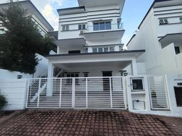 Bungalow for rent in Kajang, Langat