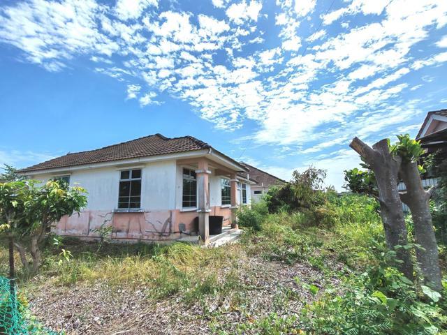 Bungalow for sale in Alor Setar, Kedah