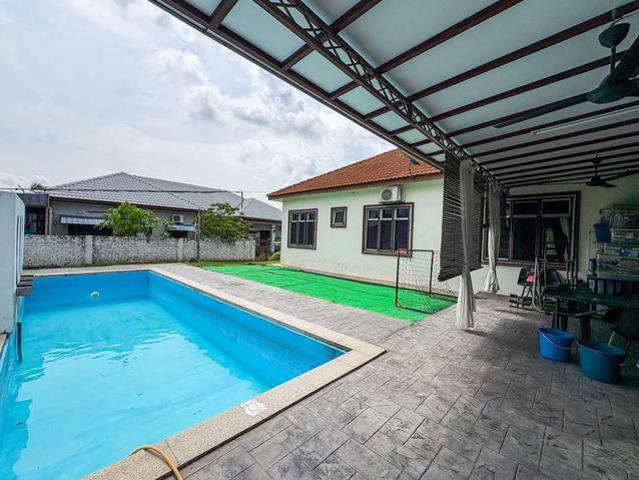 Bungalow for sale in Sendayan Village, Negeri Sembilan