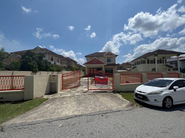 Bungalow for rent in Tanjong Sepat, Selangor