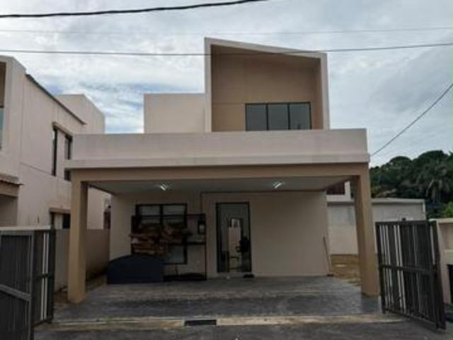 Bungalow for sale in Lunas, Kedah