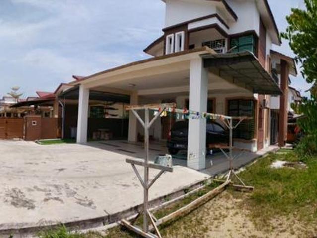 Bungalow for sale in Malaka
