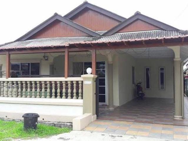 Bungalow for sale in Kluang, Johor