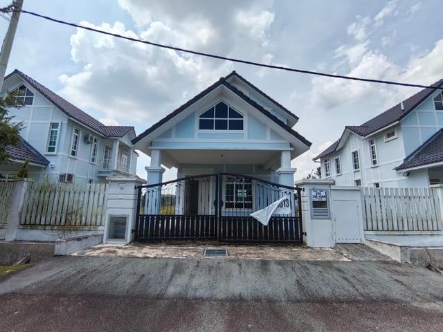 Bungalow for sale in Malaka