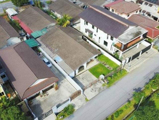 Bungalow for sale in Country Heights Damansara, Kuala Lumpur