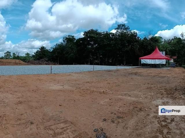 House for sale in Malaka