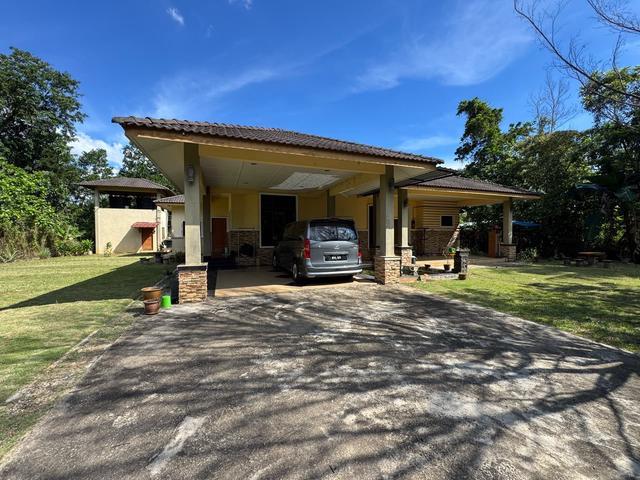 Bungalow for sale in Kuantan, Pahang
