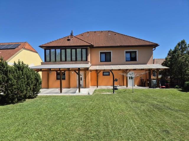 Haus kaufen in Großkadolz, Seefeld-Kadolz