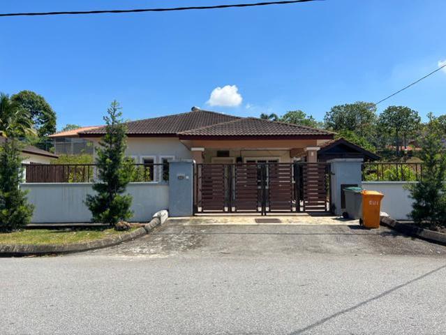 Bungalow for sale in Sendayan Village, Negeri Sembilan