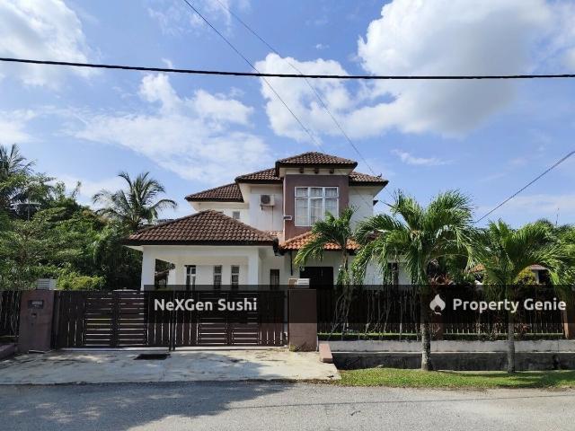 Bungalow for rent in Tanjong Sepat, Selangor