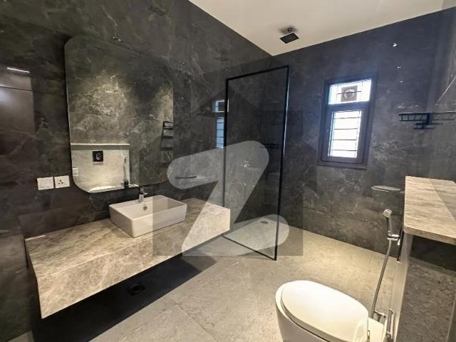 House for sale in 8 ڈی ایچ اے فیز, کراچی ڈویژن