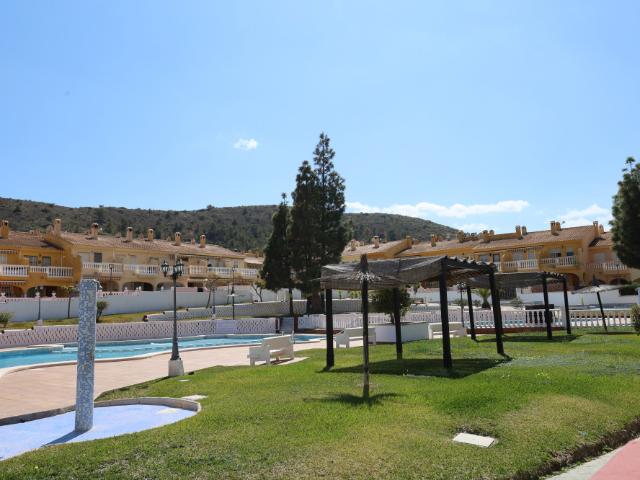 Casa en alquiler en El Campello, Urbanización El Poblet