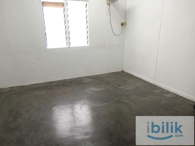 Room for rent in Selayang, Selangor