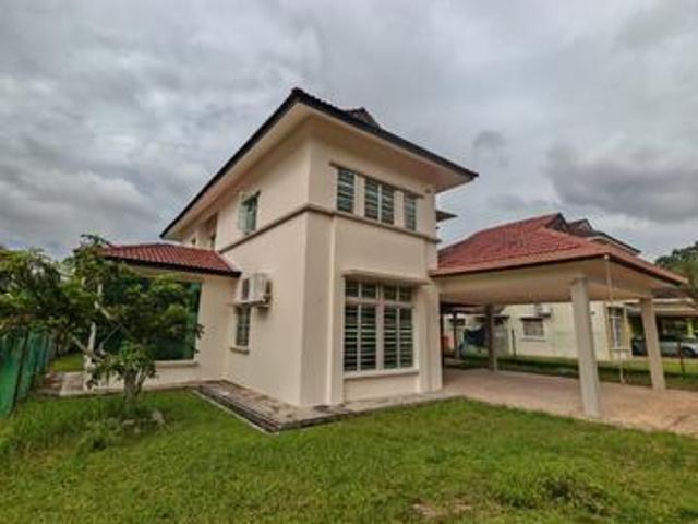 Bungalow for rent in Sendayan Village, Negeri Sembilan