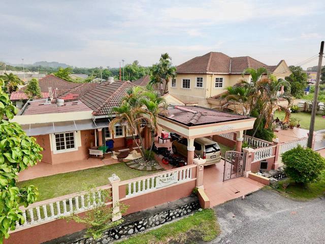 Bungalow for sale in Tanjong Sepat, Selangor