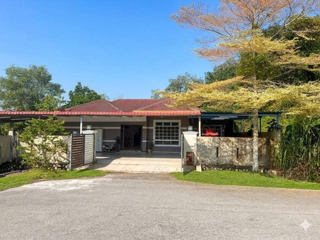 Bungalow for sale in Selayang, Selangor