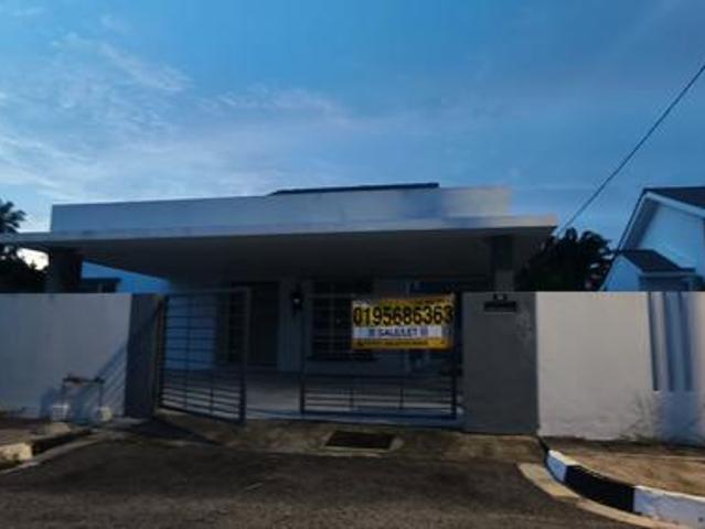 Bungalow for rent in Wellesley, Penang