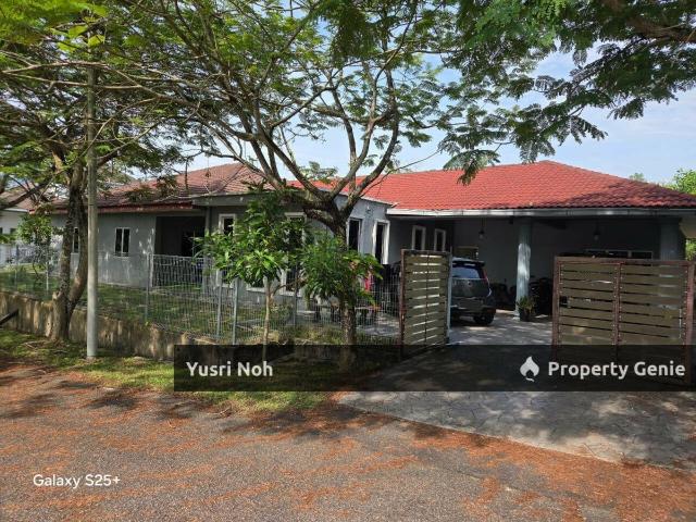 Bungalow for sale in Petaling, Subang Jaya