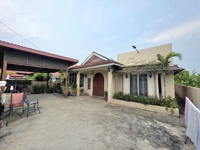 Bungalow for sale in Seksyen 31, Shah Alam