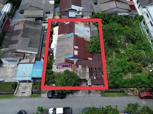 Bungalow for sale in Langat, Selangor
