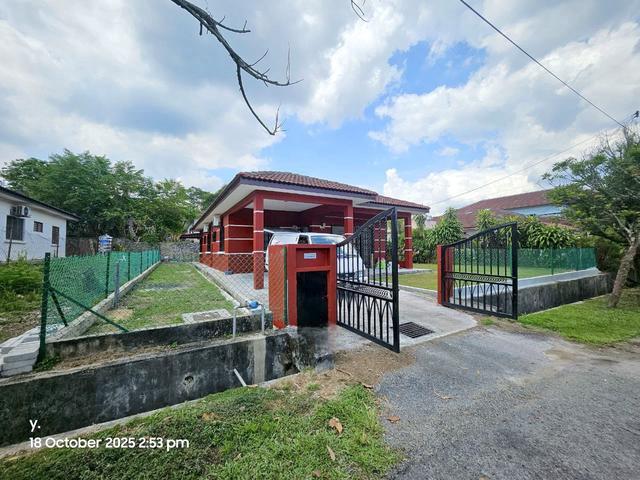 Bungalow for sale in Petaling, Subang Jaya