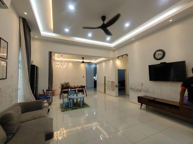 Bungalow for sale in Sendayan Village, Negeri Sembilan