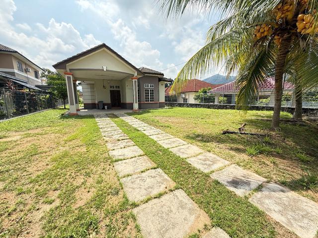 Bungalow for sale in Sendayan Village, Negeri Sembilan