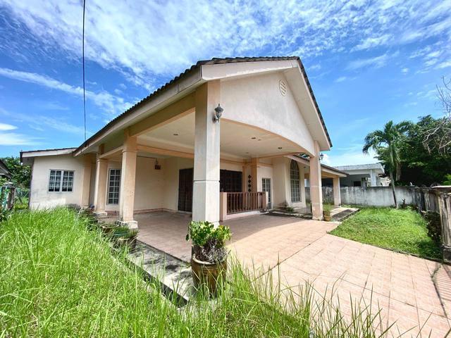 Bungalow for sale in Petaling, Subang Jaya