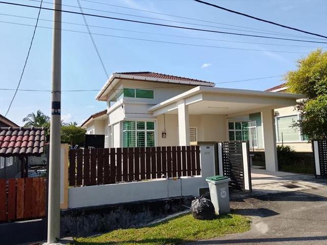 Bungalow for sale in Durian Tunggal, Alor Gajah