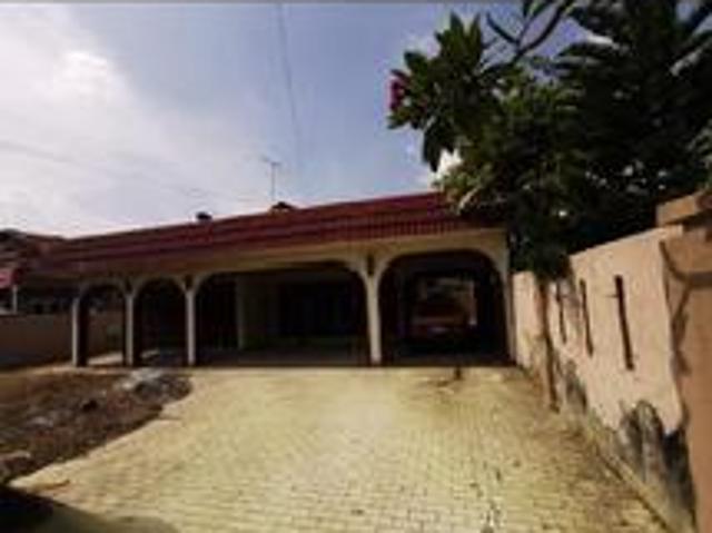 Bungalow for sale in Port Klang, Selangor