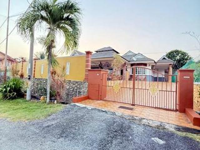 Bungalow for sale in Sendayan Village, Negeri Sembilan