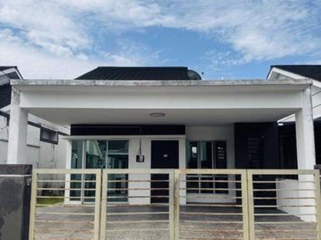 Bungalow for sale in Wellesley, Penang