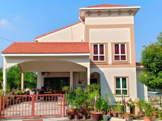 House for sale in Tanjong Sepat, Selangor