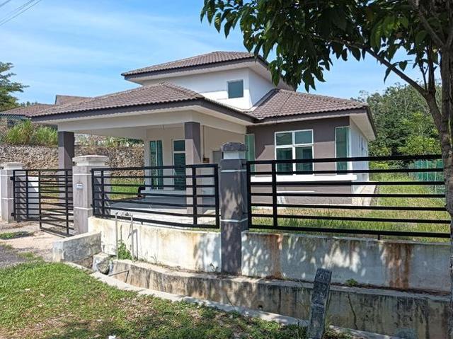 Bungalow for sale in Pilah, Kuala Pilah