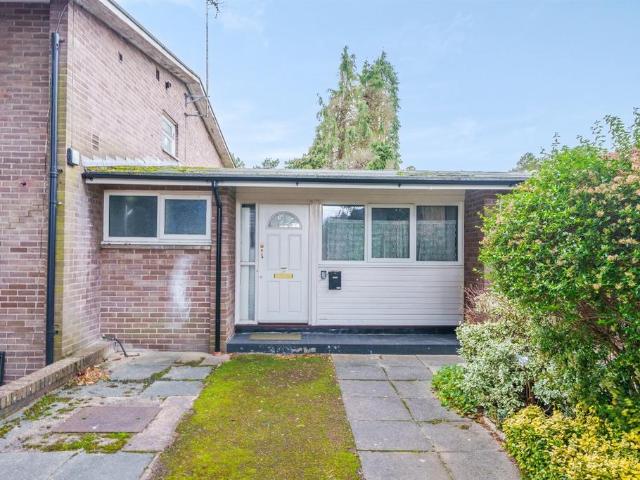 Bungalow for rent in Reading West, Reading